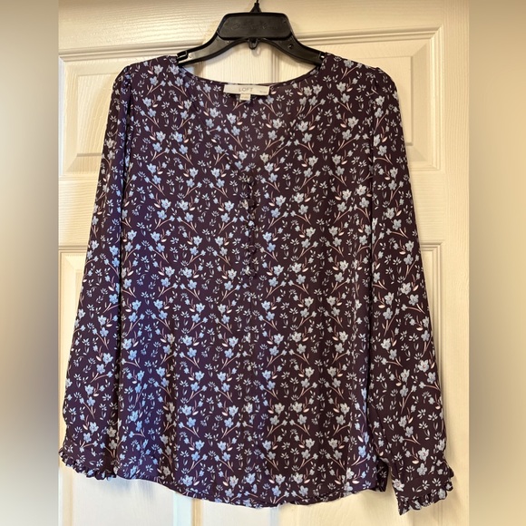 LOFT Tops - Loft Medium Petite NWOT